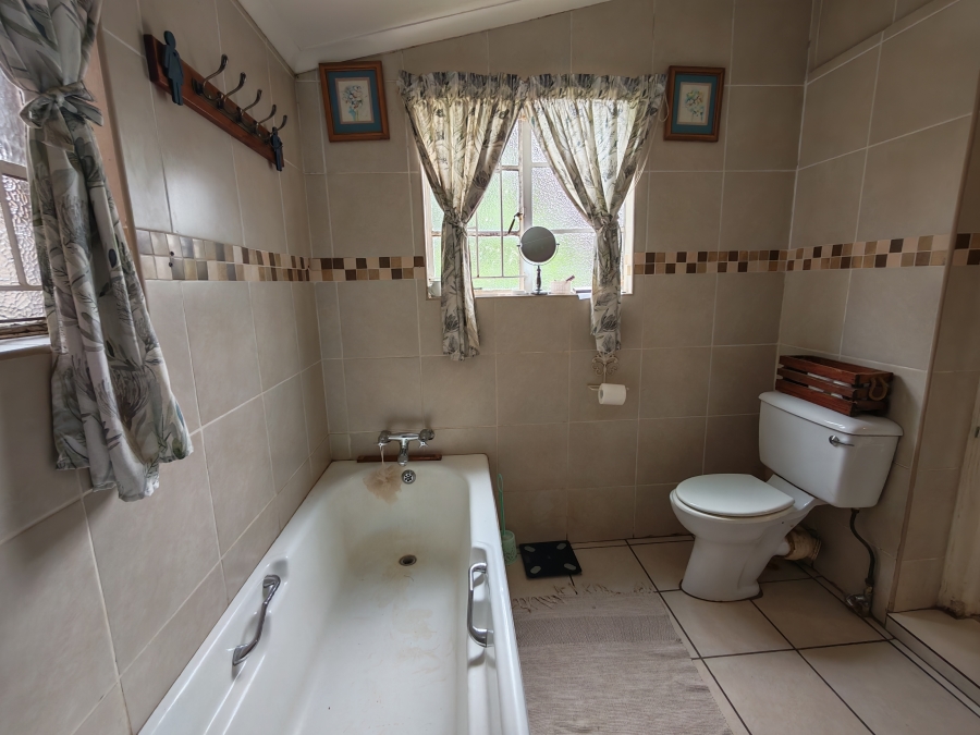 5 Bedroom Property for Sale in Potchefstroom North West